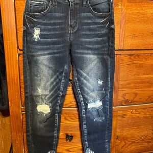 KanCan Distressed Ankle Jeans